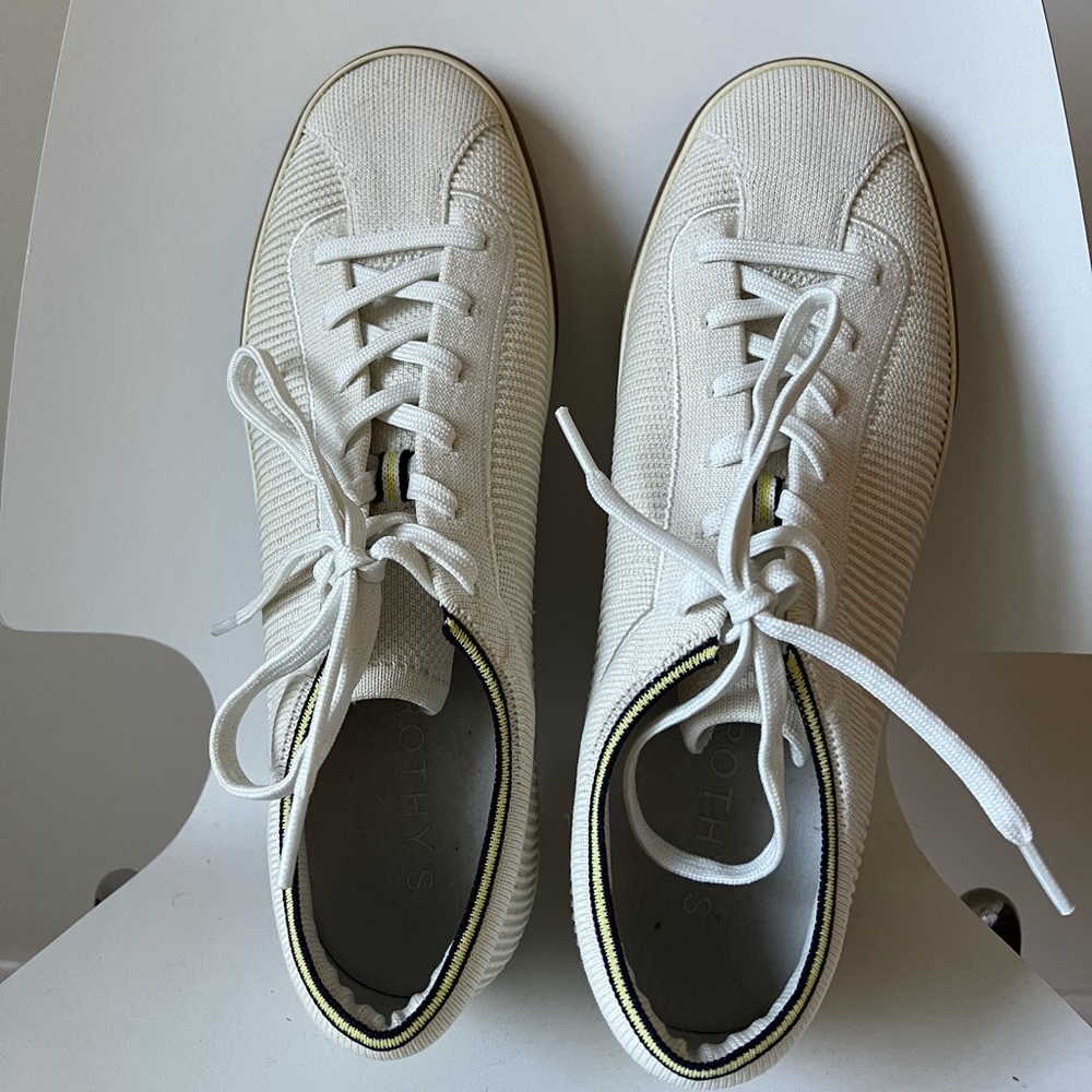 Rothy’s The Lace Up Sneaker in Vanilla